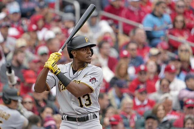 Pirates third-baseman signs largest contract in Pirates history, immediately gets hurt