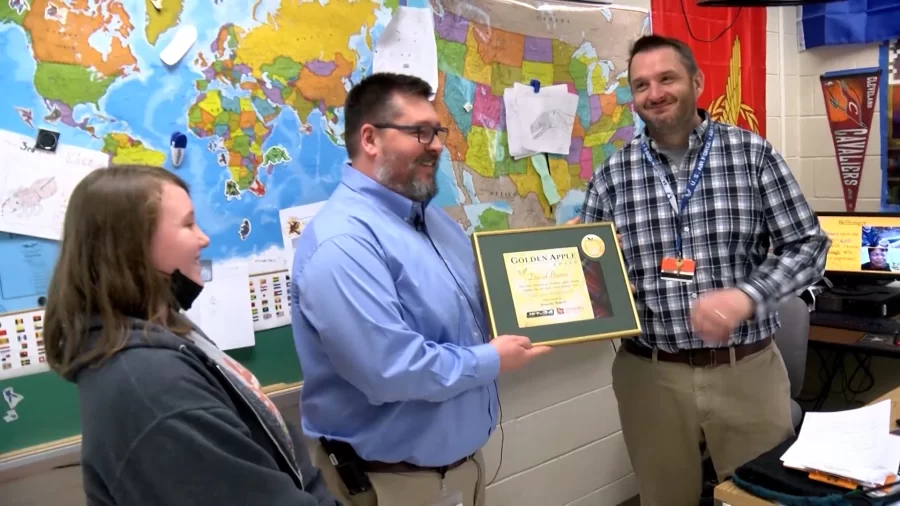 Mr. Buona wins Golden Apple Award
