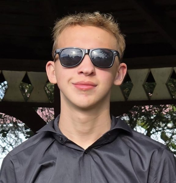 Photo of Cameron Richards
