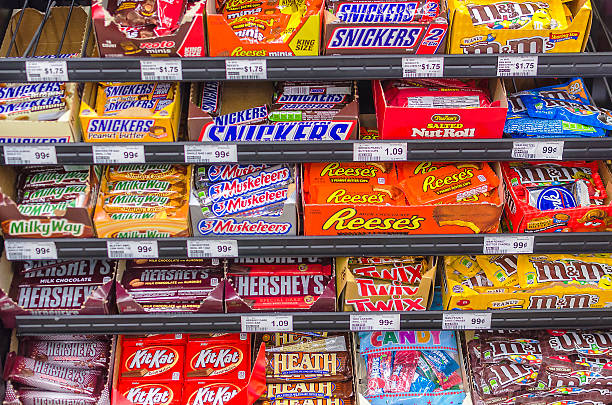Minnesota%2C+United+States+-+November+15th%2C+2014%3A+A+representation+of+the+biggest+candy+variations+commonly+found+in+stores+across+the+U.S.