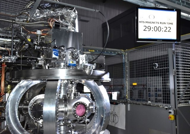 Japans nuclear fusion reactor goes online for the first time
