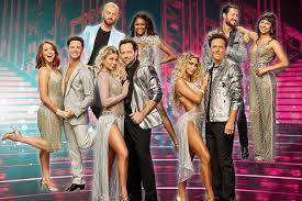 Who took home the season 32 DWTS Mirrorball Trophy?