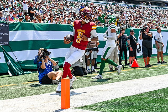 EAST RUTHERFORD, NJ - The Washington Commanders faced off with the New York Jets in the first game of the preseason for both teams on August 10, 2024 from Met Life Stadium in East Rutherford, NJ.  (Photo: Joe Glorioso for All-Pro Reels)