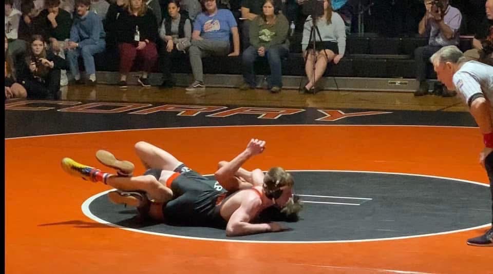 Corry dominates Union City in annual wrestling assembly