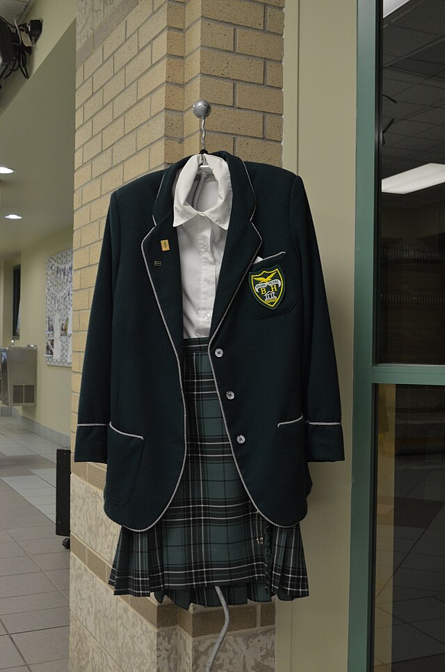 School uniforms would be better than regular clothes
