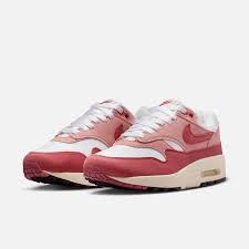 7. Red Stardust Air Max 1
